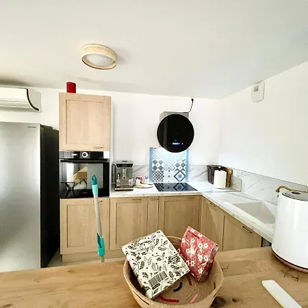 Chambre Privee Partage Appartamento