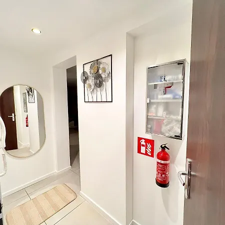 Apartment Chambre Privee Partage *