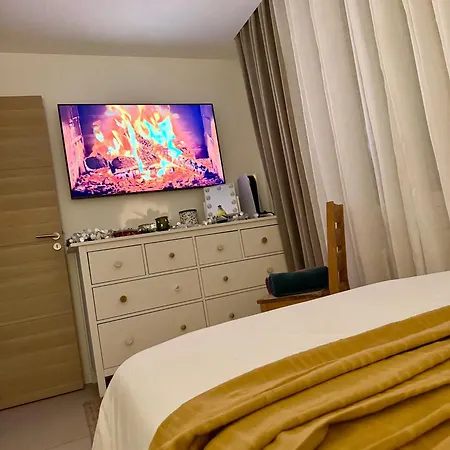 Chambre Privee Partage Apartment *