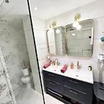 Διαμέρισμα Chambre Privee Partage *